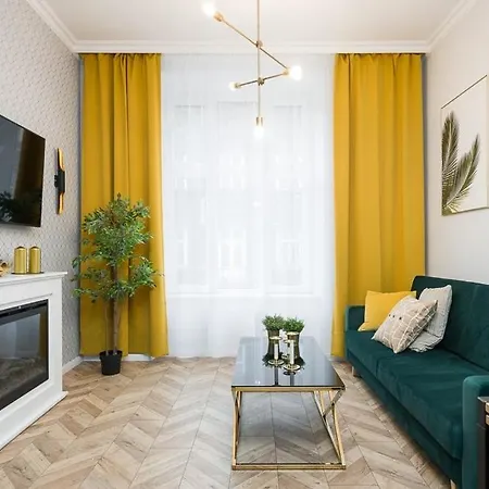 Glamorous Apartment Old Town Cracow-3